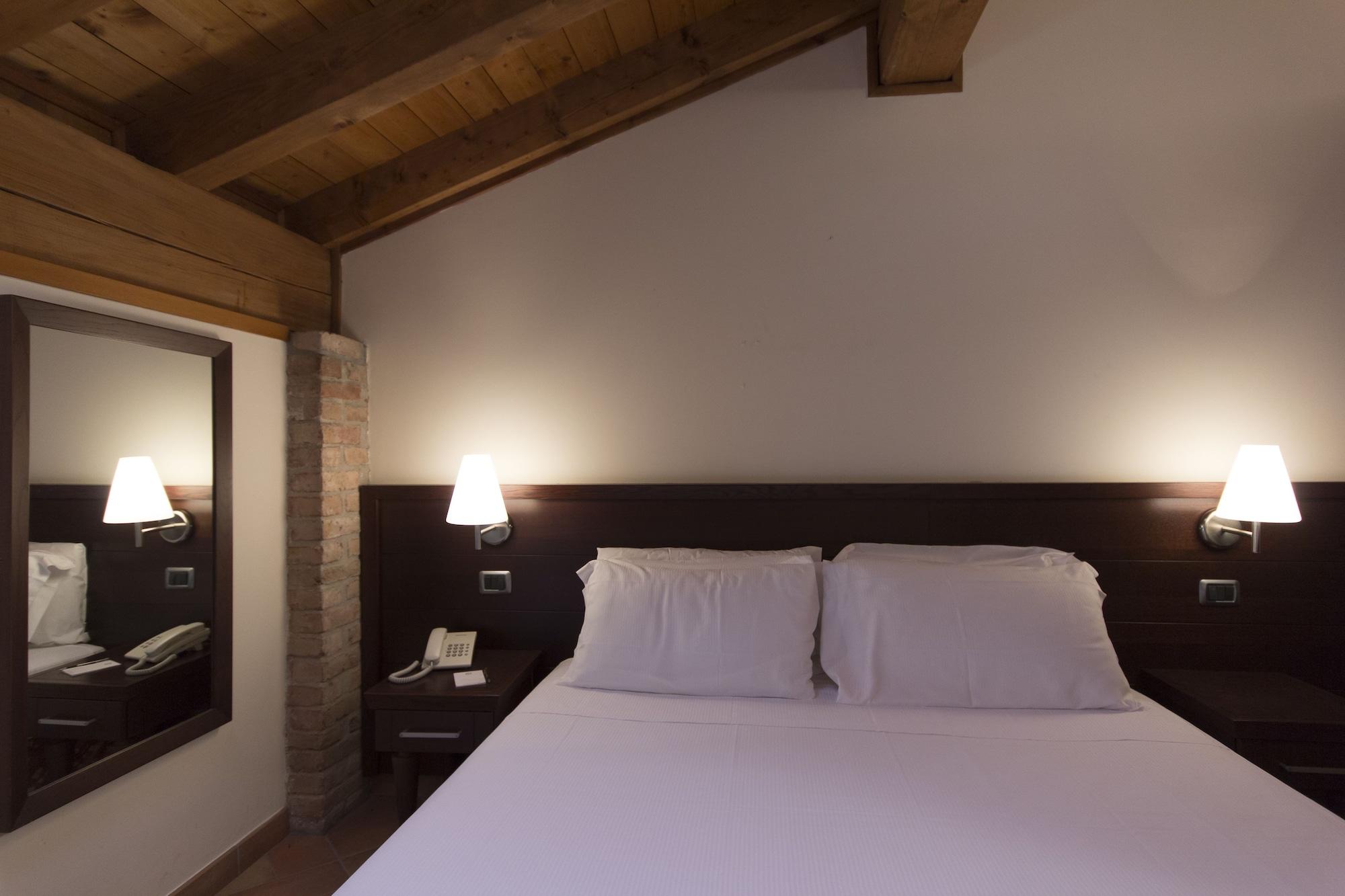 Country Hotel Castelbarco Vaprio d'Adda Exterior photo