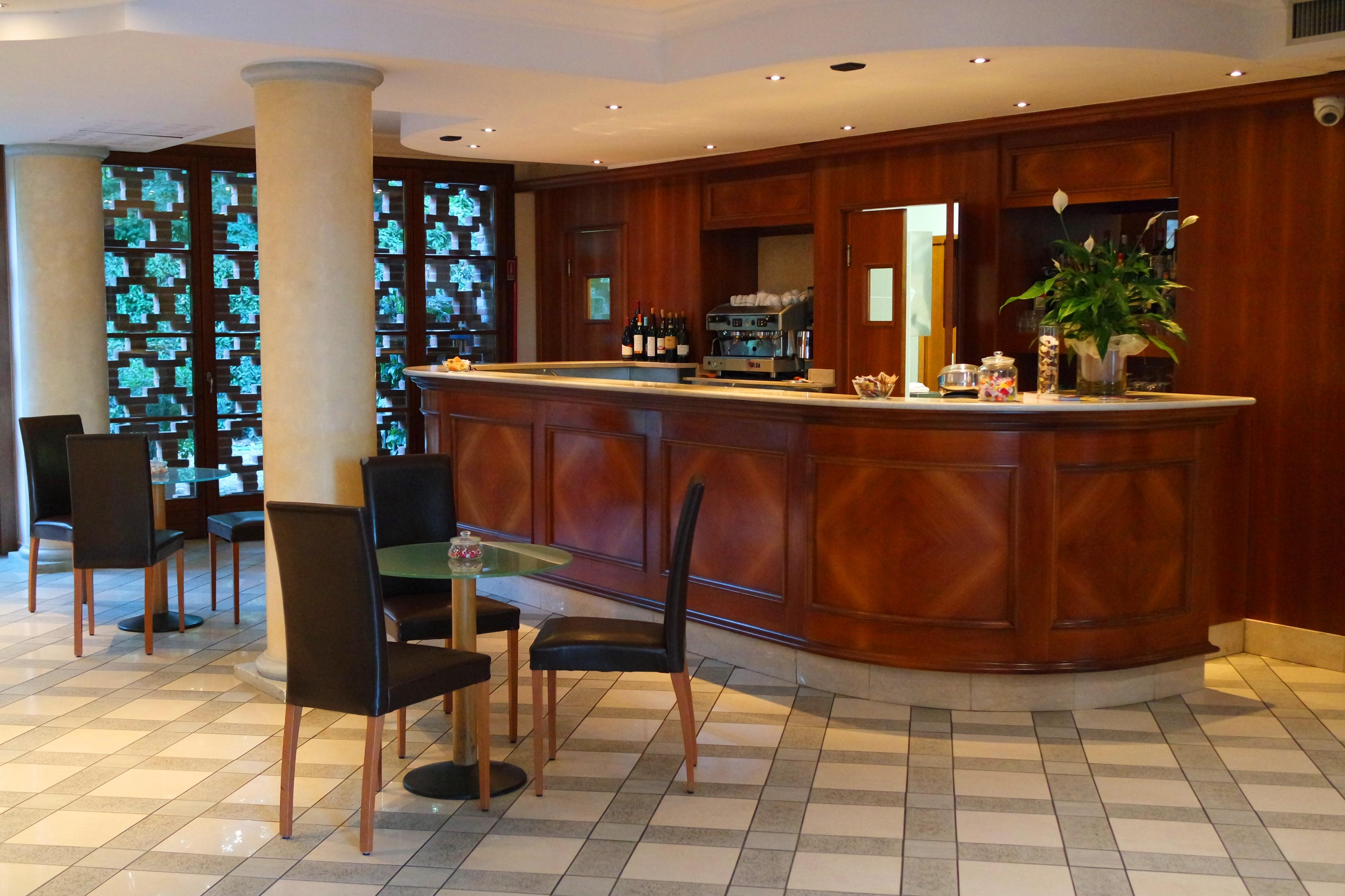 Country Hotel Castelbarco Vaprio d'Adda Exterior photo